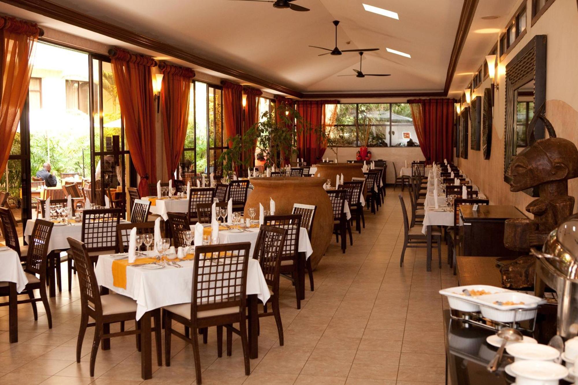 Protea Hotel By Marriott Kampala Luaran gambar