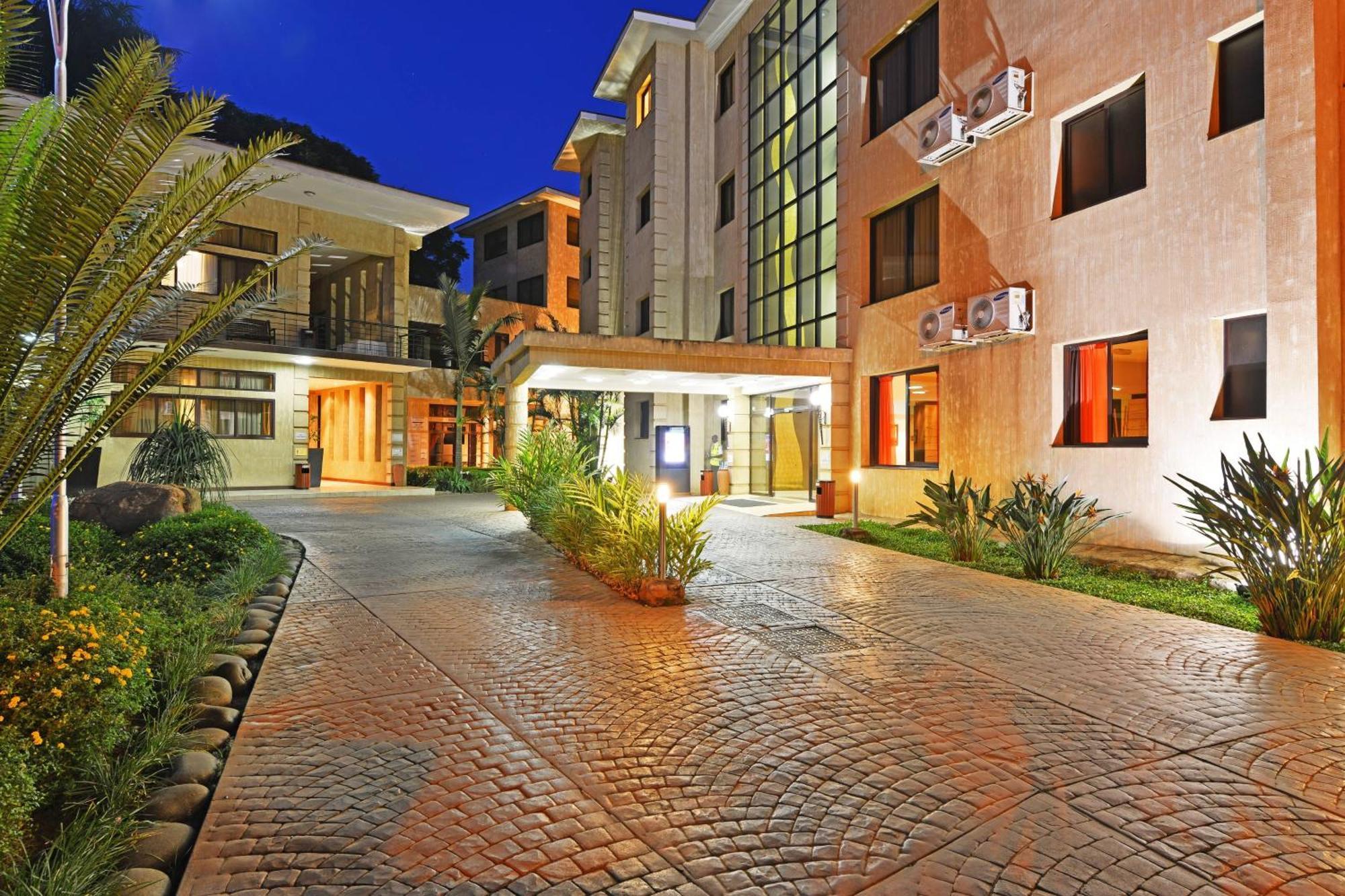 Protea Hotel By Marriott Kampala Luaran gambar